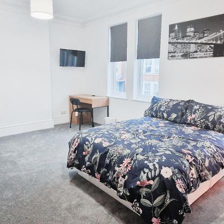 Spacious Room In Modern House Near Nottingham Zewnętrze zdjęcie