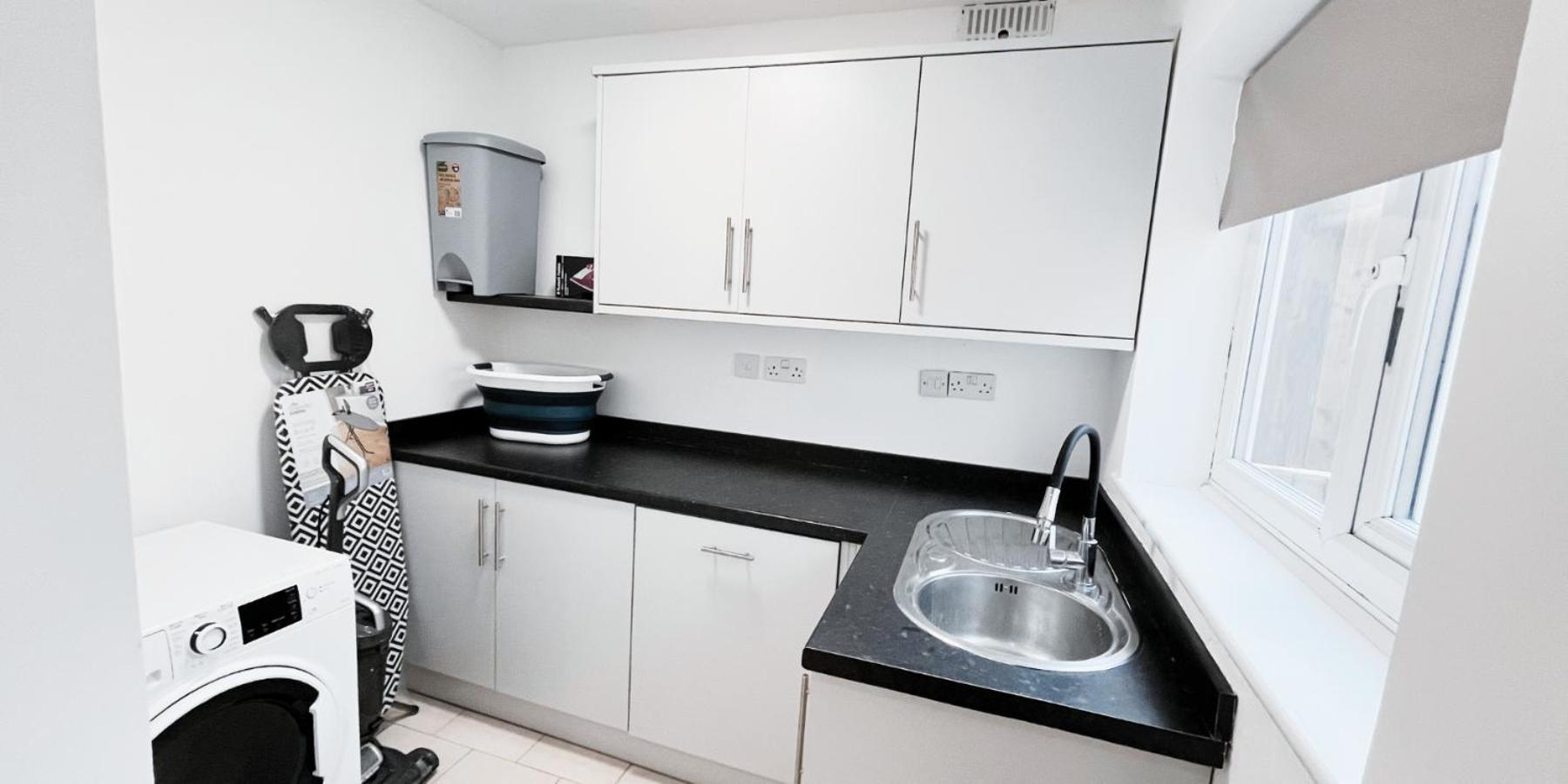 Spacious Room In Modern House Near Nottingham Zewnętrze zdjęcie
